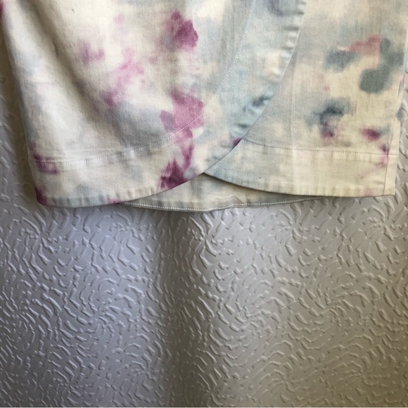 Anthropologie Kimmie Tie-Dye Tulip Denim Wrap Closure Button-Up Skirt - Picture 14 of 16